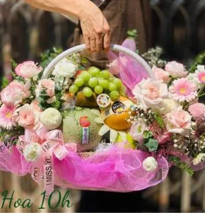 Giỏ trái cây tri ân thầy cô, khách hàng, đối tác.
