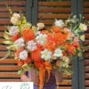 Lẵng hoa để bàn hoa hồng mix tulip