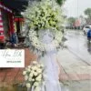 Vòng hoa chia buồn lan trắng