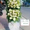 Kệ hoa chia buồn 2 tầng hồng trắng