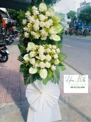 Kệ hoa chia buồn 2 tầng hồng trắng