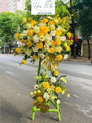 Kệ hoa chúc mừng rẻ đẹp màu vàng