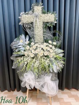 hoa đám tang công giáo hình chữ thập màu trắng