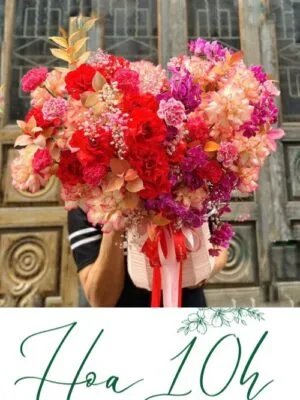 Lẵng hoa trọn niềm vui tông hồng, đỏ mix lan hồ điệp tím sang trọng