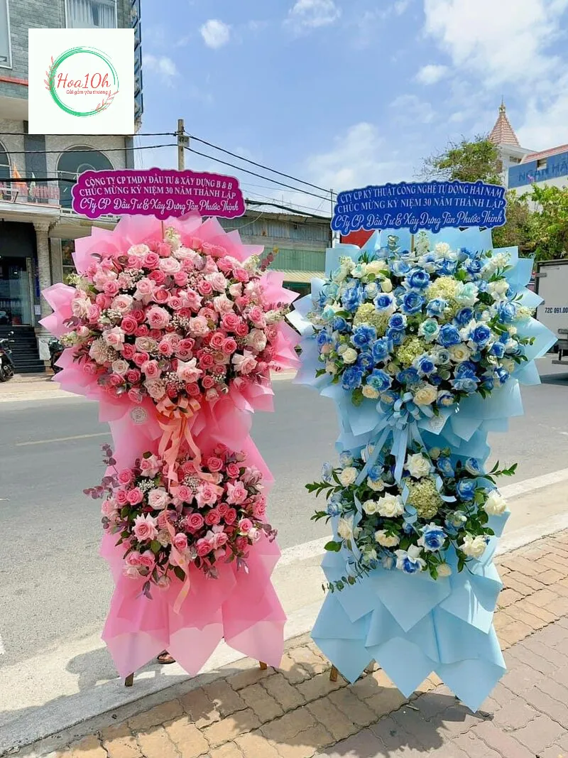Nên chọn những màu hao rực rỡ nổi bât khi tặng hoa khai trương
