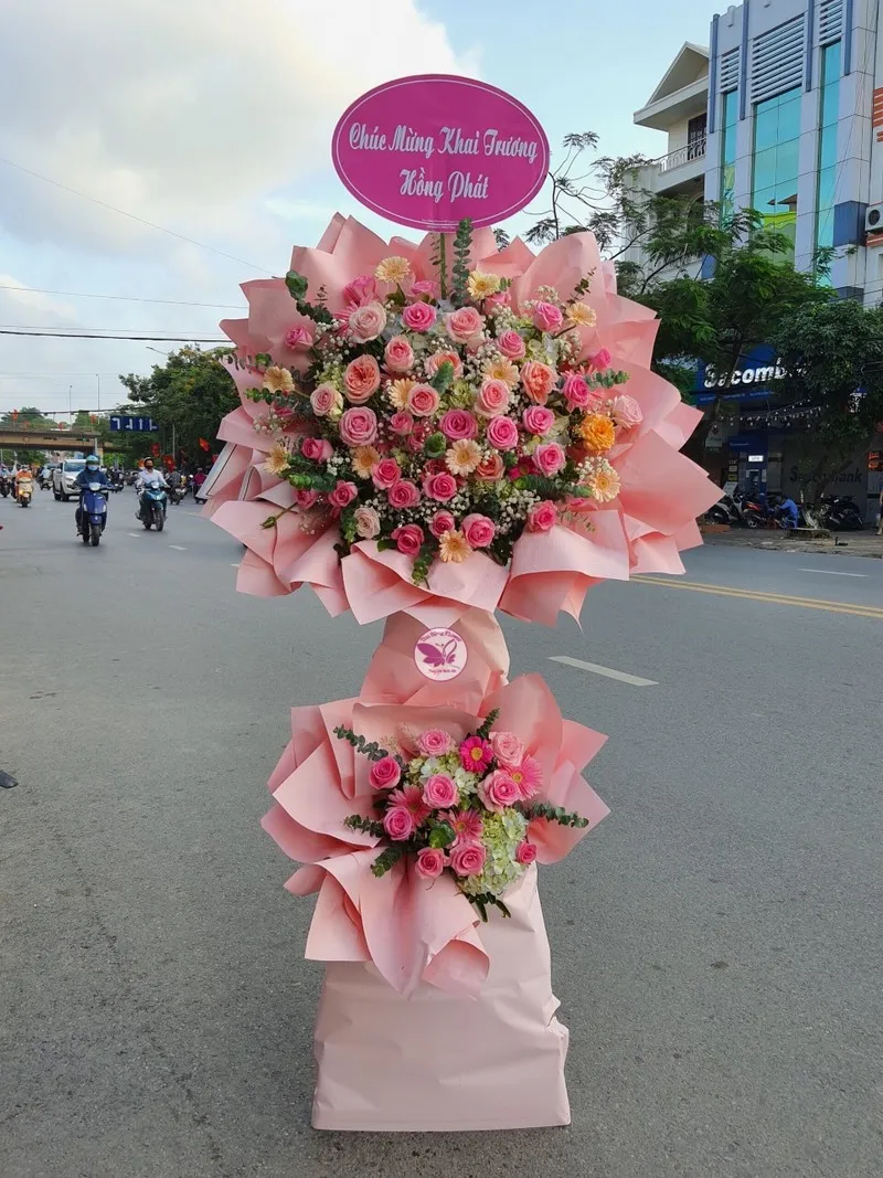Kệ hoa chúc mừng khai trương 2 tầng mẫu mã đẹp ấn tượng