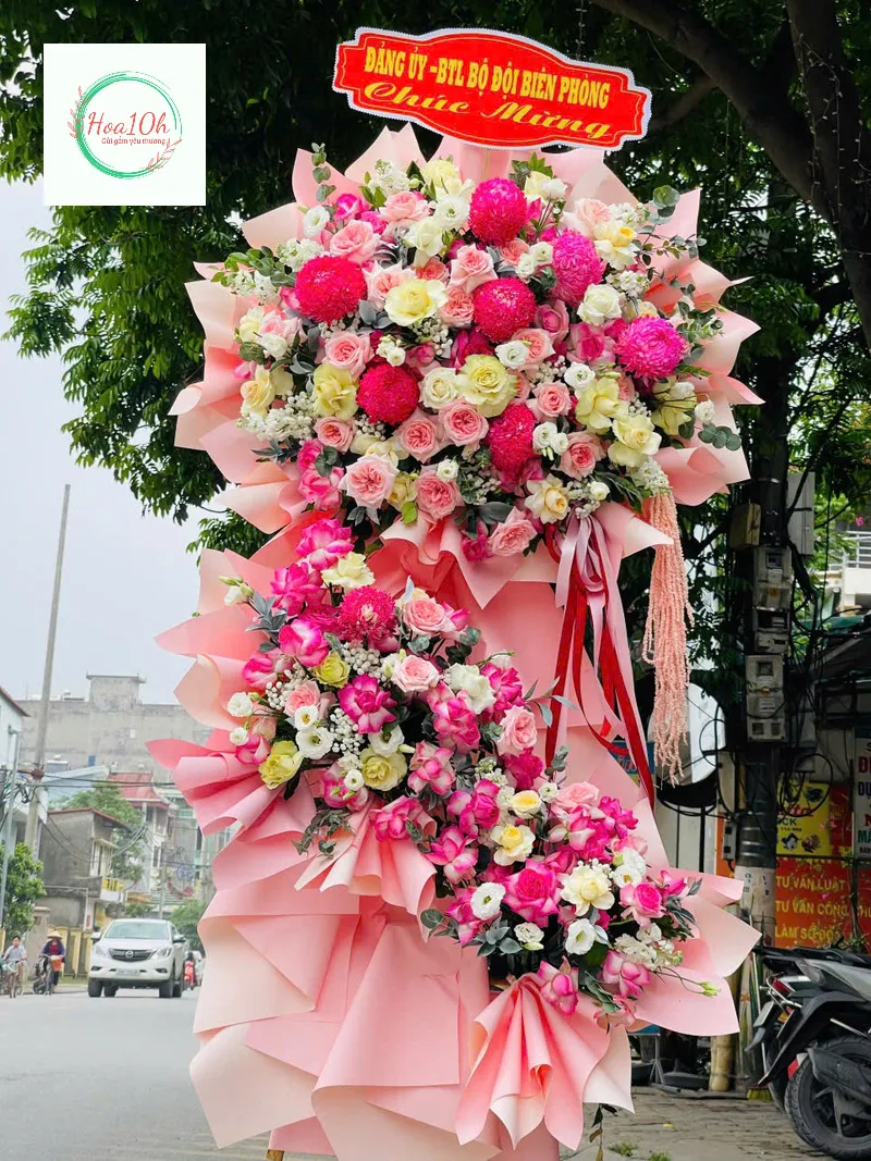 Kệ hoa tươi khai trương 3 tầng màu hồng