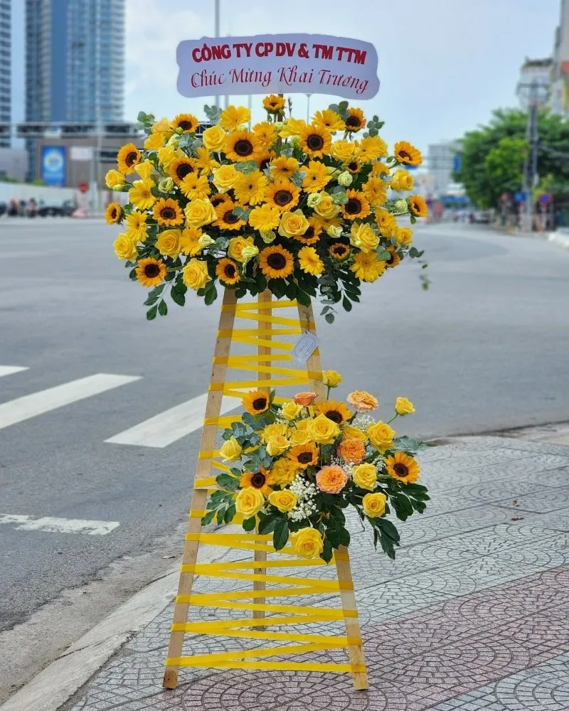 Tặng kệ hoa khai trương chúc mừng khai trương hồng phát