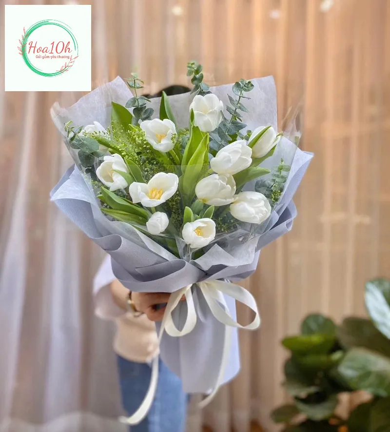 Bó hoa Tulip tượng trưng cho một tình yêu hoàn hảo và lời tỏ tình chân thành.