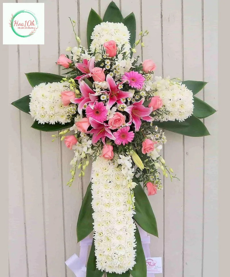 Vòng hoa đám tang hình chữ thập